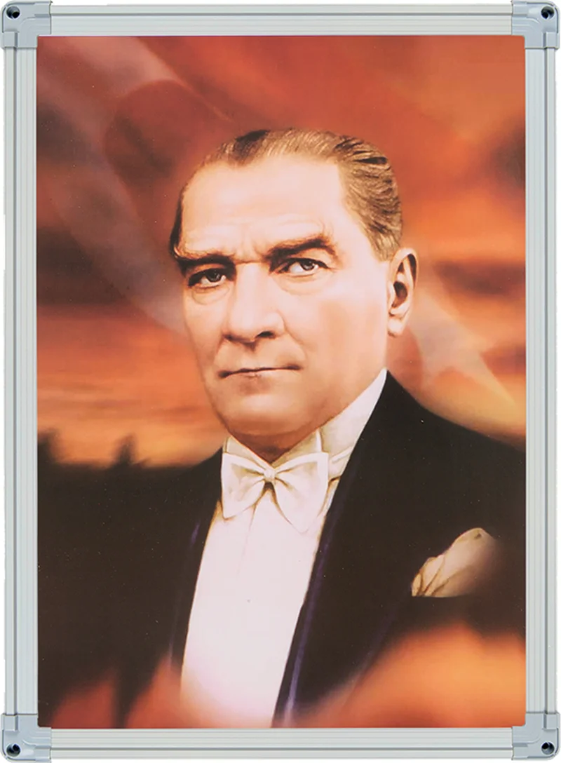 İNTER ATATÜRK PORTRESİ DUVARA MONTE ALÜMİNYUM ÇERÇEVE 35x50 INT-824-9