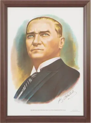 İNTER ATATÜRK PORTRESİ LAMİNE ÇERÇEVE 35x50 İNT 824-4L