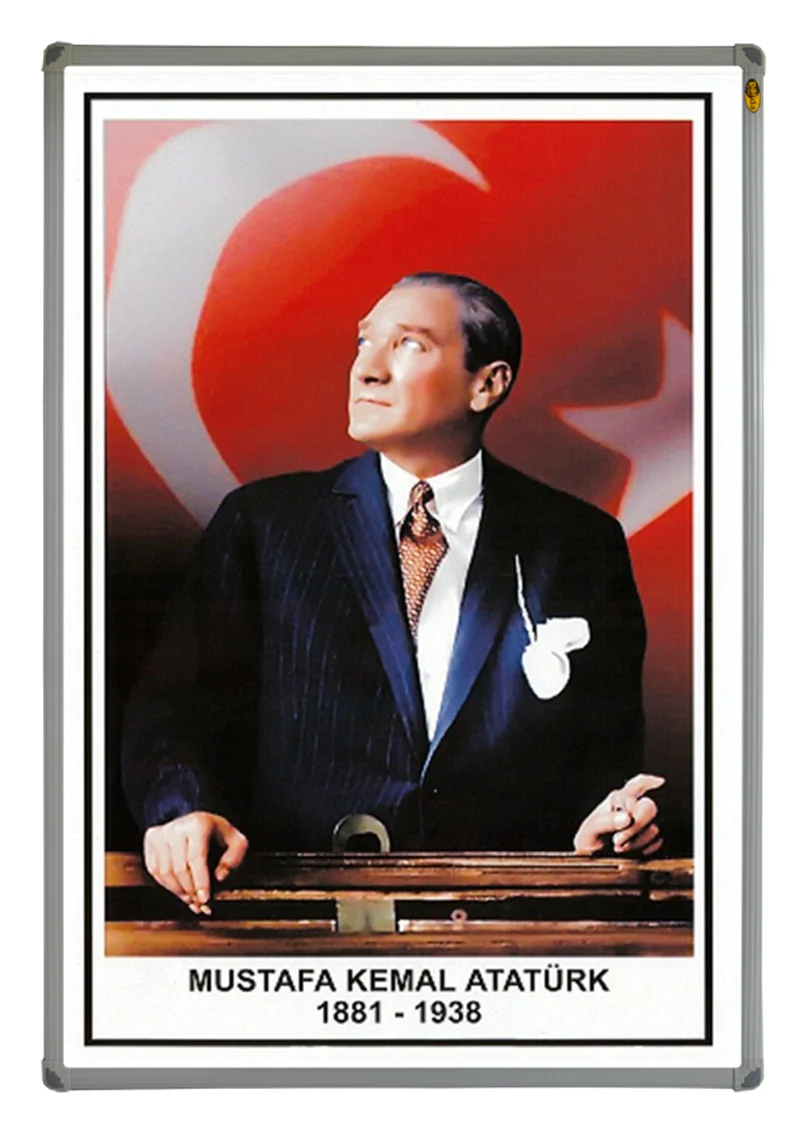 PANDA EĞİTİM ATATÜRK PORTRESİ ALÜMİNYUM ÇERÇEVE 35X50 PAN 411