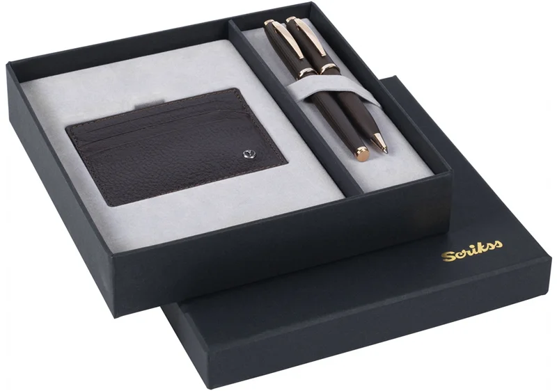 SCRIKSS HEDİYELİK SET DR 245 39 DOLMA KALEM + TÜKENMEZ KALEM ROSE GOLD + K.KARTLIK COMFORT KAHVE