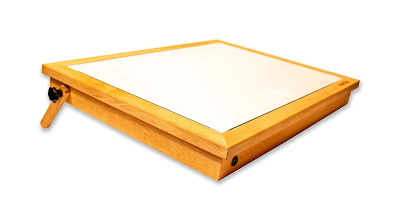 KARİN NATUREL KAYIN YÜKSEK IŞIKLI LED ESKİZ VE ÇİZİM MASASI 35X50 CM 62130763550
