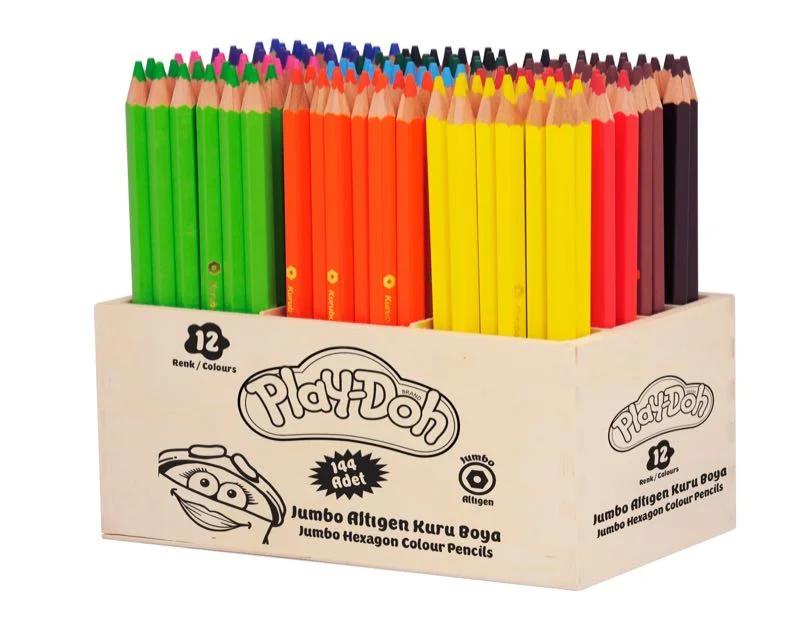 PLAY-DOH KURU BOYA 144 LÜ AHŞAP STAND PLAY-KU017