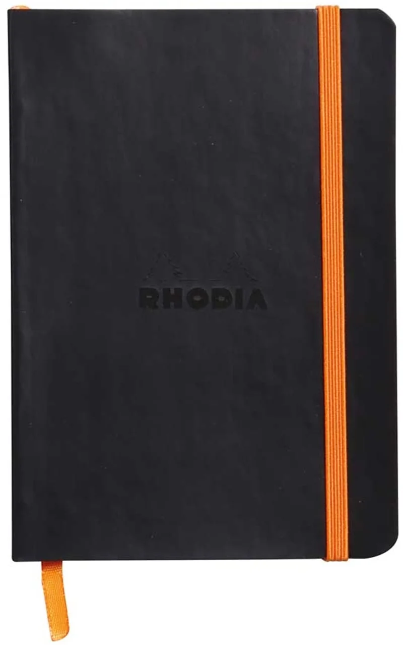 RHODIA DEFTER RHODIARAMA YUMUŞAK DERİ KAPAK ELASTİK BANTLI A6 90 GR 72 YP ÇİZGİLİ SİYAH RY117302