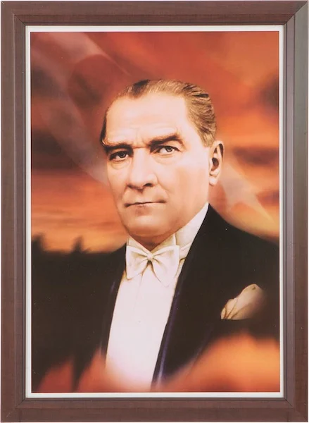 İNTER ATATÜRK PORTRESİ LAMİNE ÇERÇEVE 35x50 İNT 824-9L