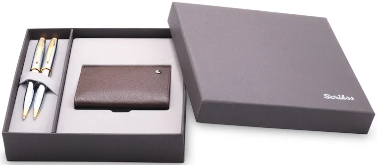 SCRIKSS HEDİYELİK SET DR 218 39 TÜKENMEZ KALEM + VERSATİL KALEM GOLD KROM + K.KARTLIK DERİ KAHVE