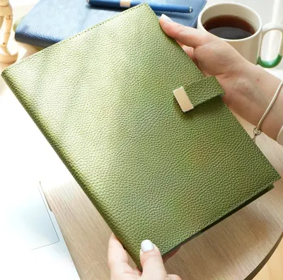 VJ DEFTER EXECUTİVE VEGAN DERİ KENAR YALDIZLI 19X25 CM 100 GR 176 SAYFA 125-2138