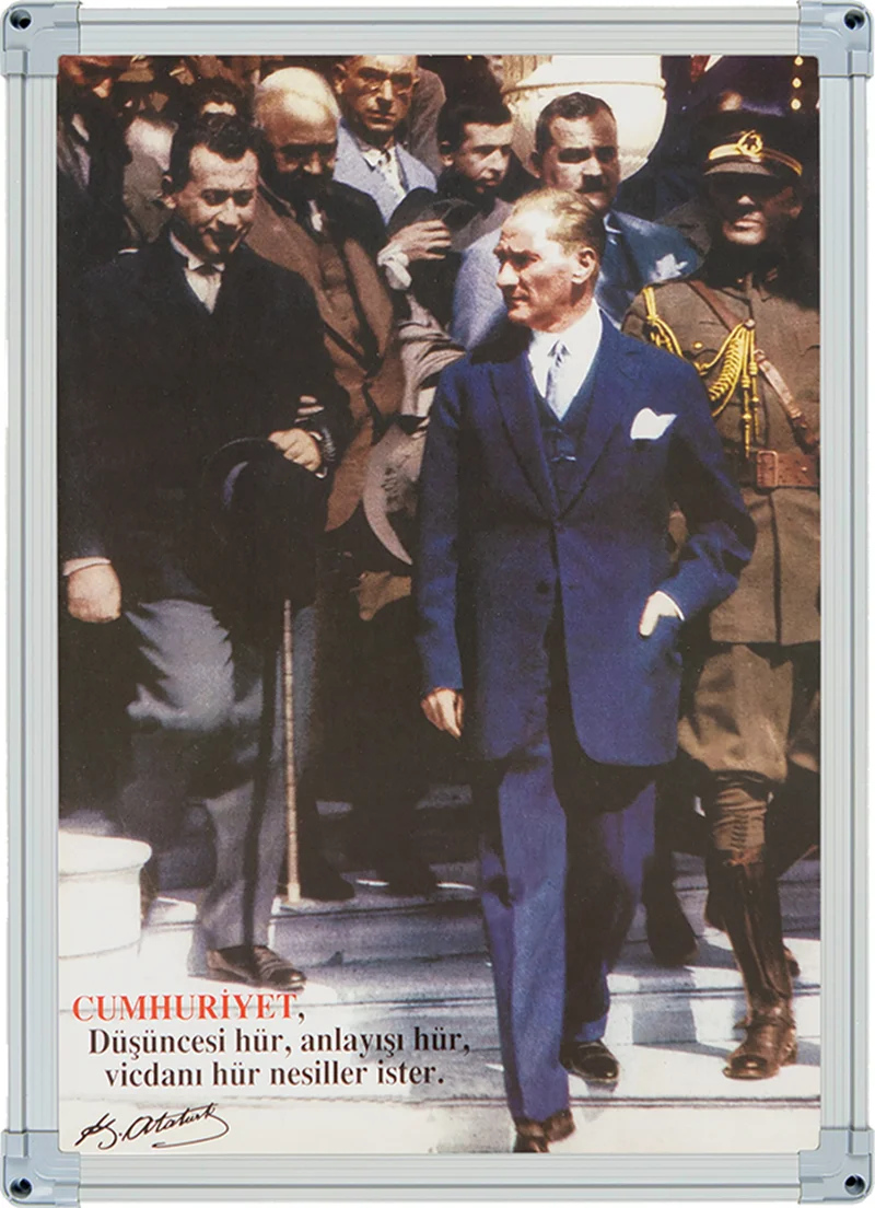İNTER ATATÜRK PORTRESİ DUVARA MONTE ALÜMİNYUM ÇERÇEVE 35x50 INT-824-8